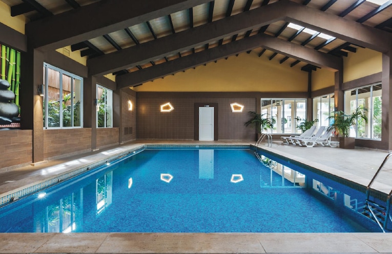 Swimming pools - 1