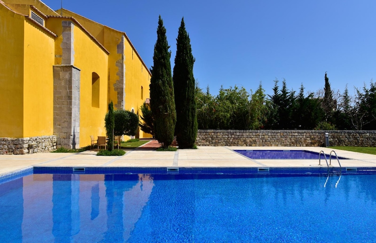 Swimming pools - 2