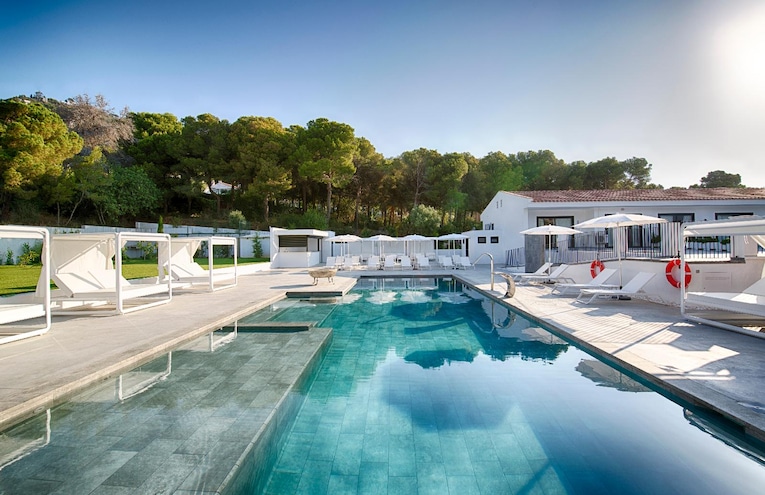 Swimming pools - 4