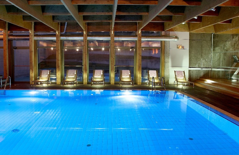 Swimming pools - 1