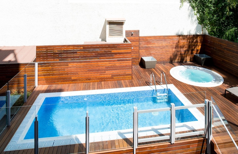 Swimming pools - 2