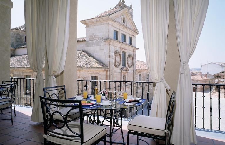 Restaurants - 1