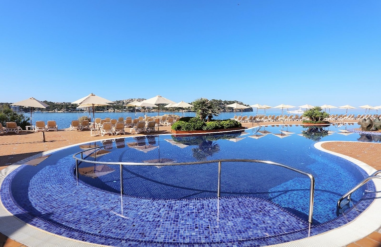 Swimming pools - 2