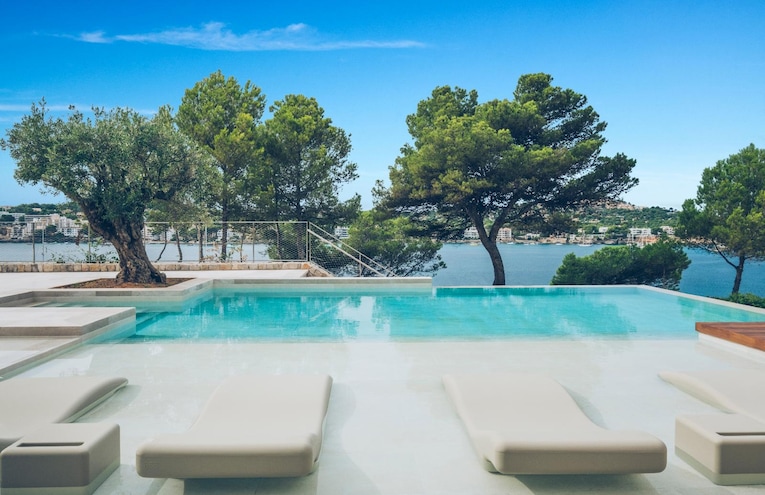 Swimming pools - 7