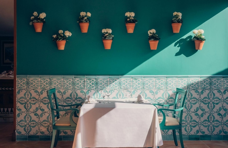 Restaurants - 10