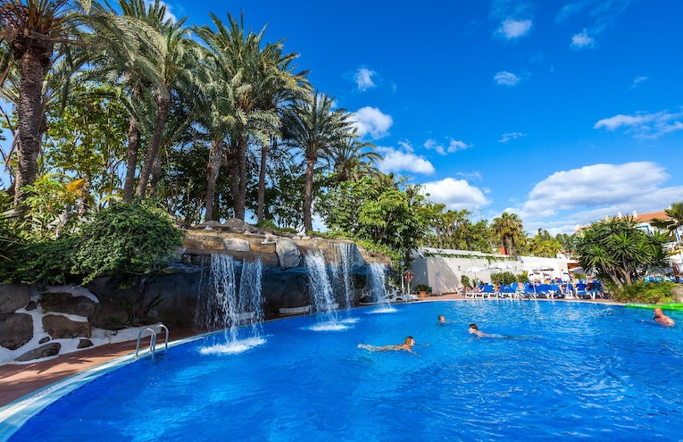 Swimming pools - 3