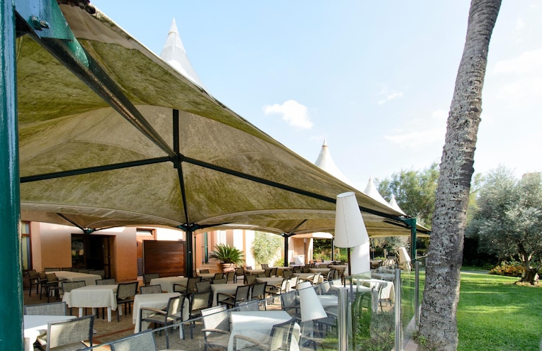 Restaurants - 1