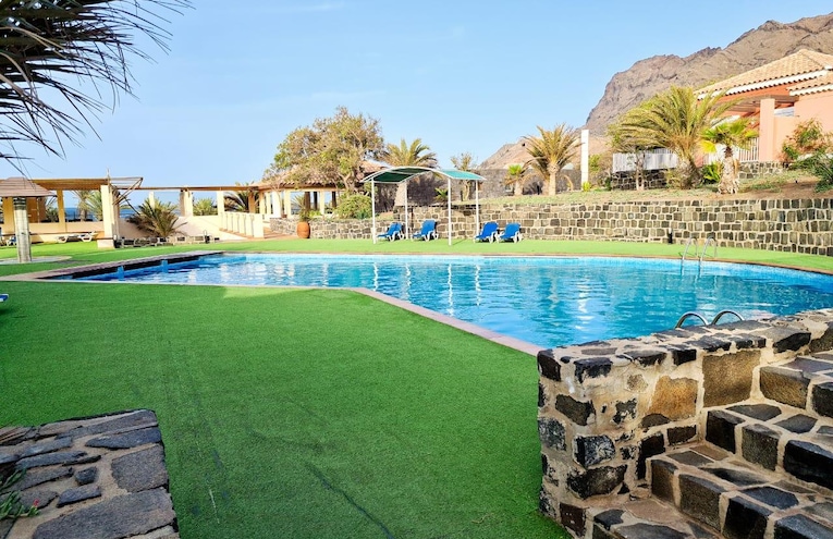 Swimming pools - 3
