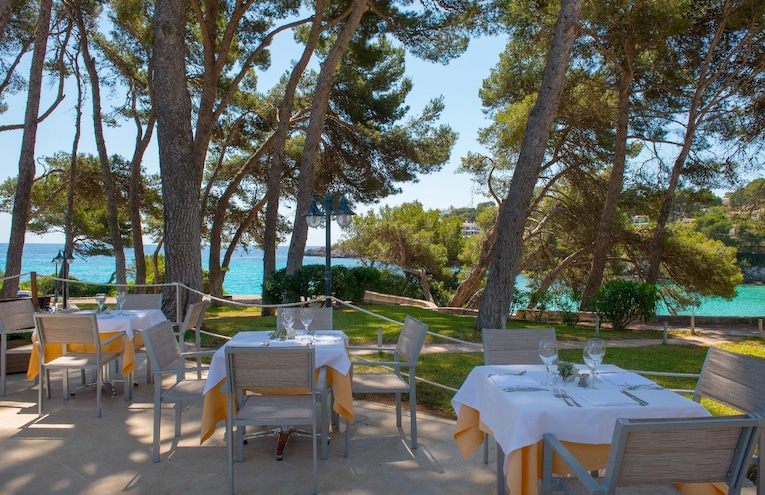 Restaurants - 3