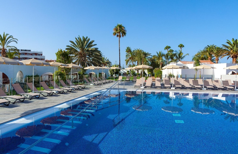 Swimming pools - 2