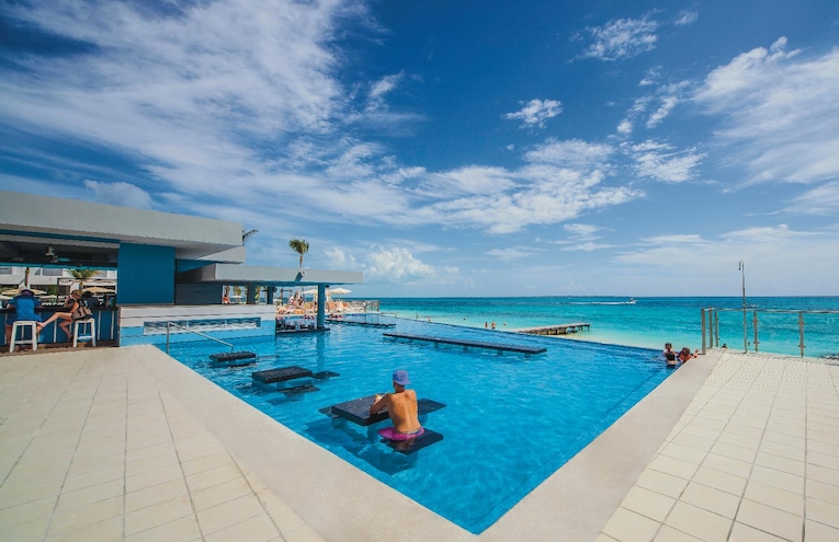 Swimming pools - 1
