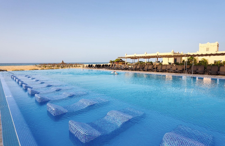 Swimming pools - 5