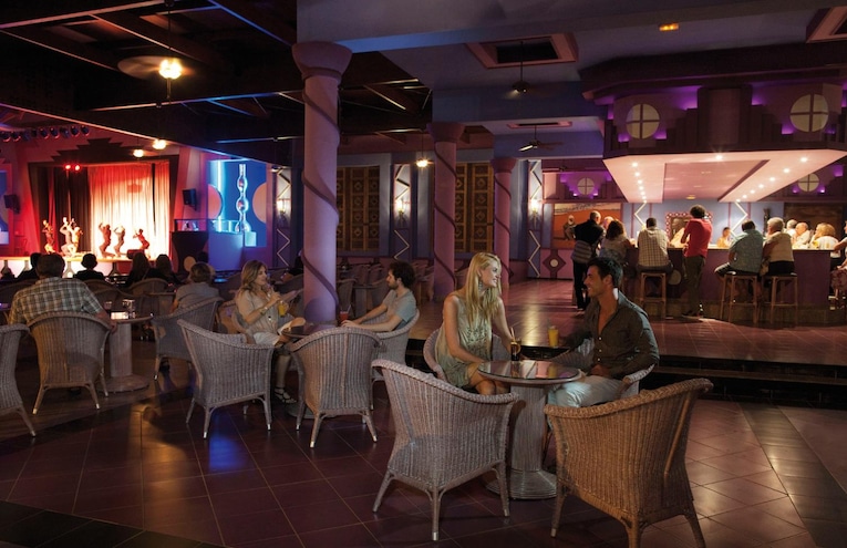 Restaurants - 8