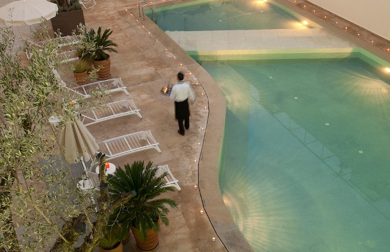 Swimming pools - 1