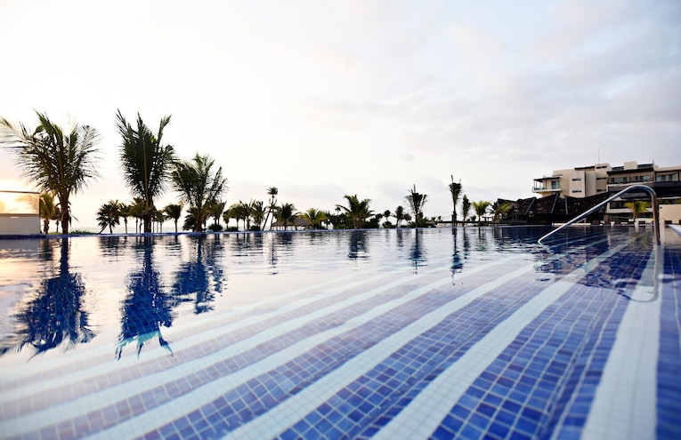 Swimming pools - 1