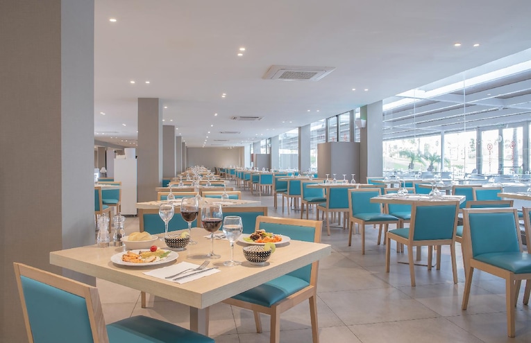 Restaurants - 4