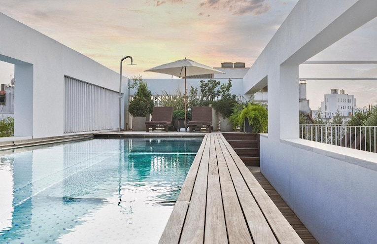 Swimming pools - 3