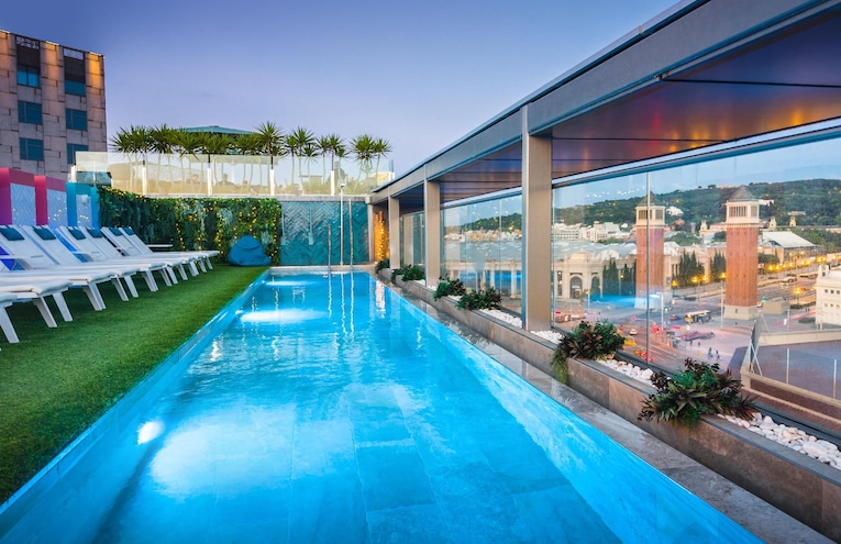 Swimming pools - 2