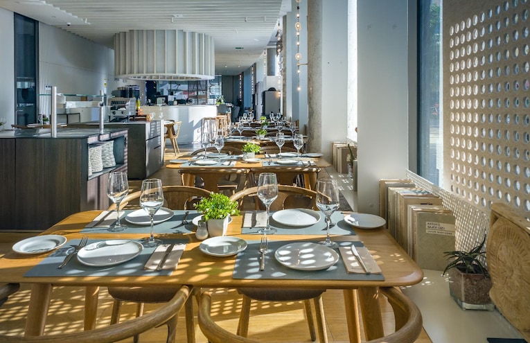 Restaurants - 4